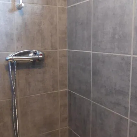 Maison Contemporaine 3 Niveaux A Vaumas, Pres De Moulins - Fr-1-489-160 Ferienhaus *